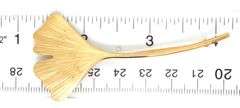 14kt Yellow gold feather style brooch