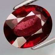 Striking 3.10ct raspberry red Rhodolite Garnet! Untreated!