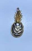 14K YELLOW GOLD PENDANT
