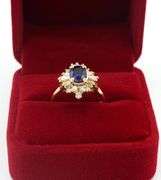 14kt Yellow gold Apx 1.10ct Oval Sapphire & Apx 0.55ctw Diamond Ring