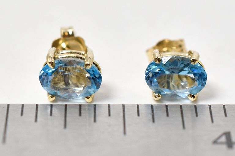 Lovely Blue Topaz Gemstone Stud Earrings in 14K Yellow Gold