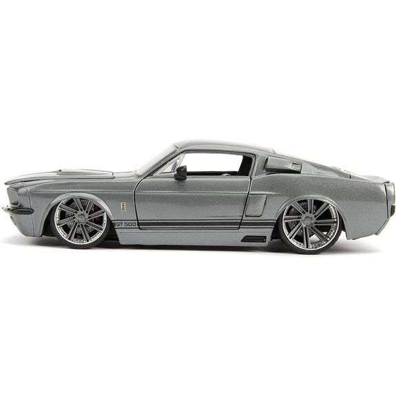 1967 Shelby GT500 Muscle Car Die-Cast Collectible