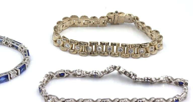 Group lot of 4 vintage 925 sterling silver bracelets