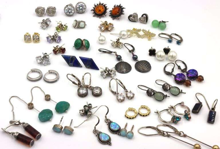 Group lot of vintage 925 sterling silver earrings