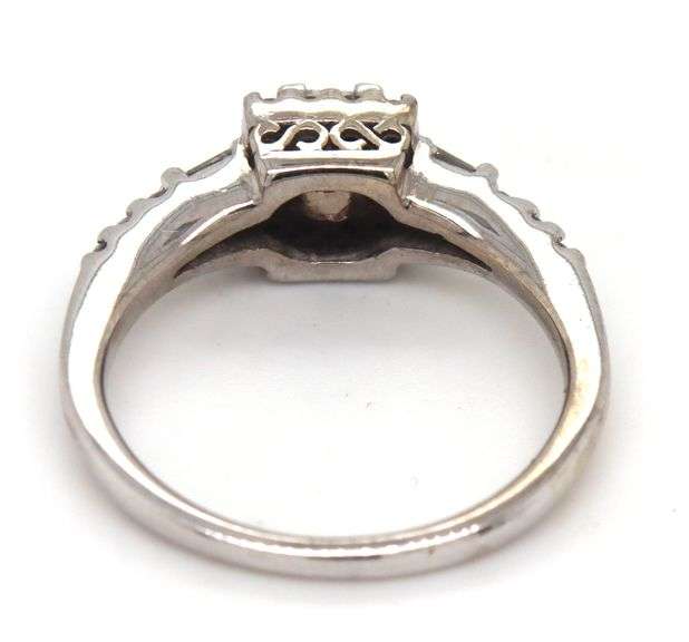 14kt White gold princess cut diamond halo ring