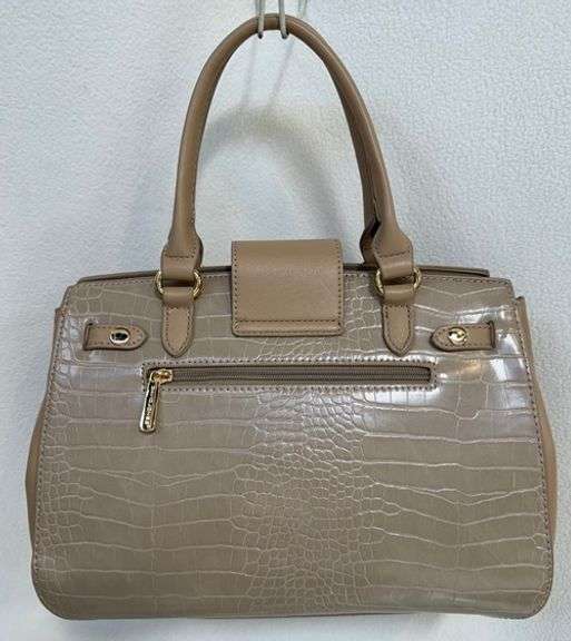 Designer Style Large Bag By David Jones-Paris