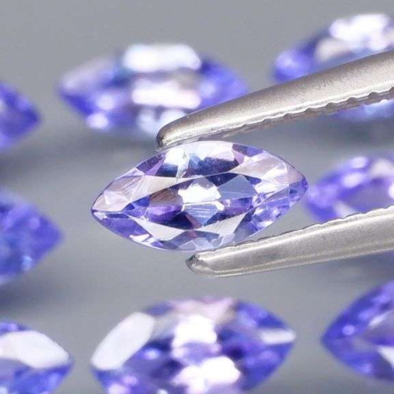 Marquise cut! Unheated! 2.96ct Tanzanite set!