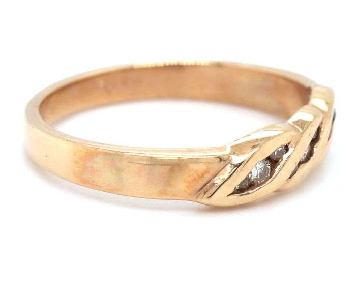 Useful 14K YG Diamond Band/Ring