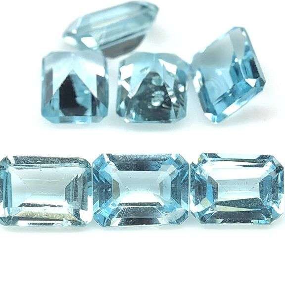 High fire 12.78ct sky blue Topaz set