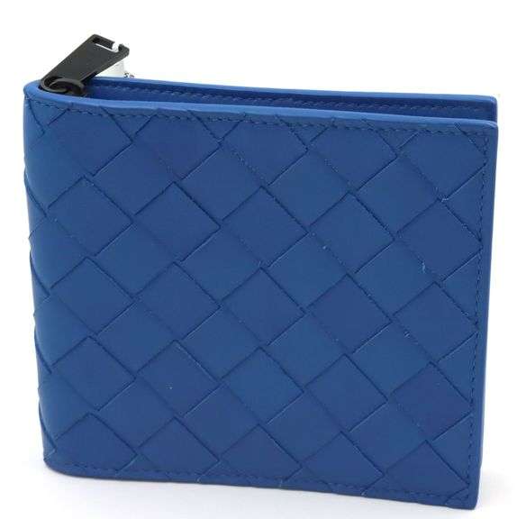 Bottega Veneta Blue Zip wallet