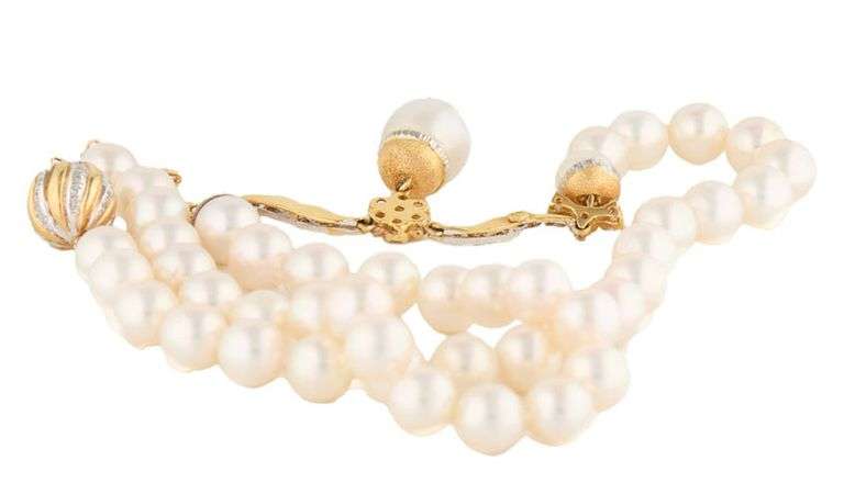 8.5MM Cultured Pearl and 0.45ctw Diamond Pendant Strand Necklace
