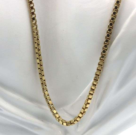 Italian 14kt yellow gold box chain necklace