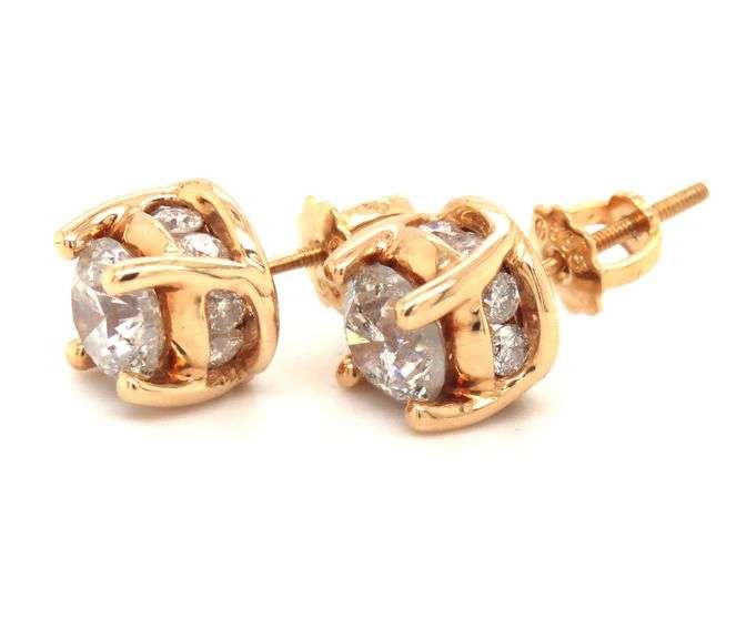 14kt Yellow gold 1.50cts round brilliant cut diamond stud earrings