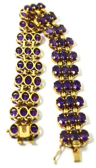 Exciting 18K Yellow Gold Amethyst Bracelet