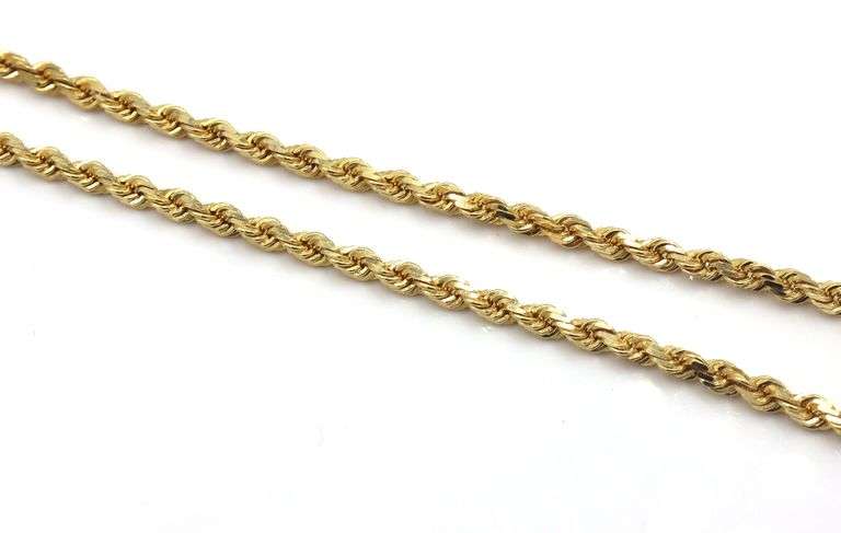14kt Yellow gold rope chain necklace