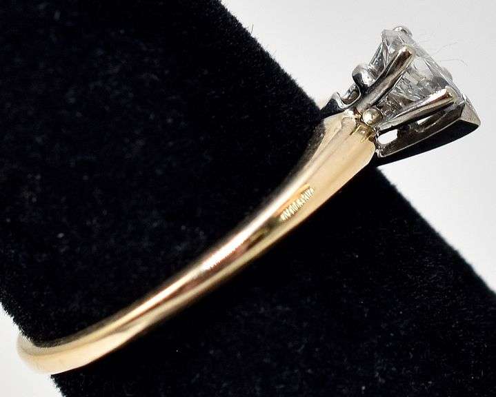 Perfect 14K Yellow Gold Diamond Ring
