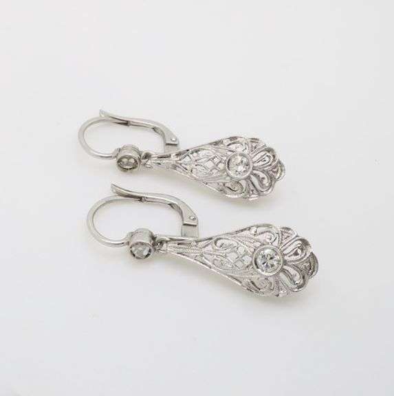 Platinum Vintage Diamond Drop Earrings