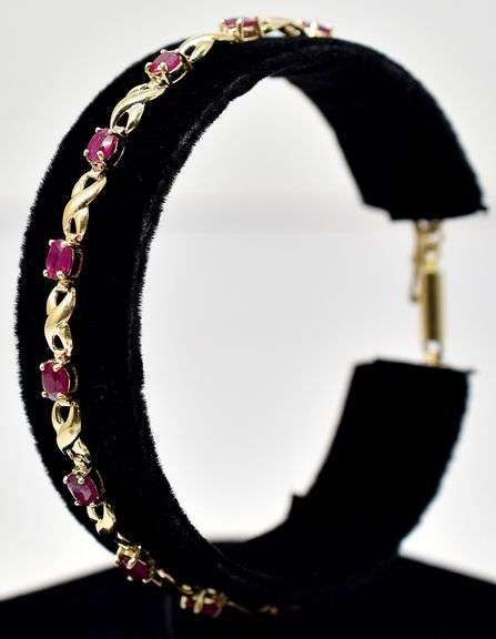 Amazing  Ruby Gemstone Bracelet in 14K Yellow Gold