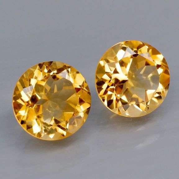 Sparkling! Look at this huge 7.31ct natural pair of Citrines!