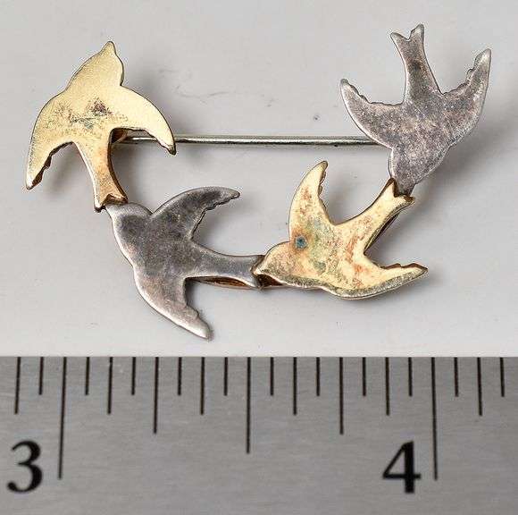 Bird Brooch in Sterling Silver
