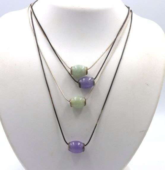 Group lot of 4 Vintage 925 sterling silver Jade pendants on chains