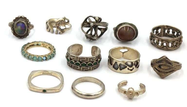 Group lot of Vintage 925 sterling silver rings