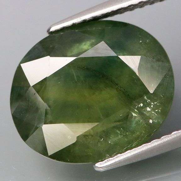 Big big big! 8.60ct exotic forest green Sapphire!!!