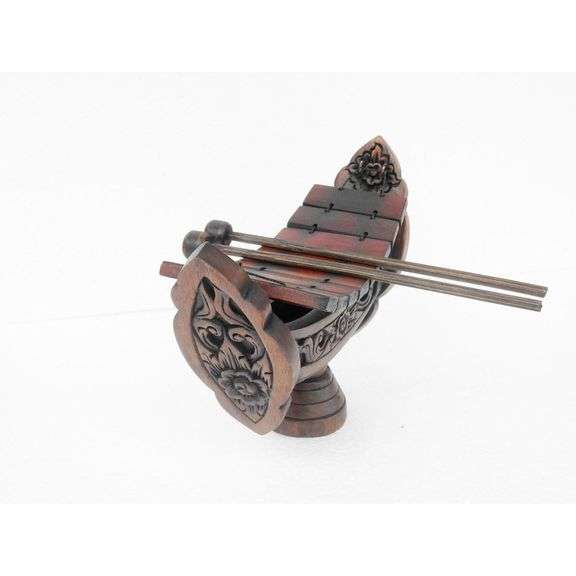 Thai Teakwood Traditional Xylophone Instrument