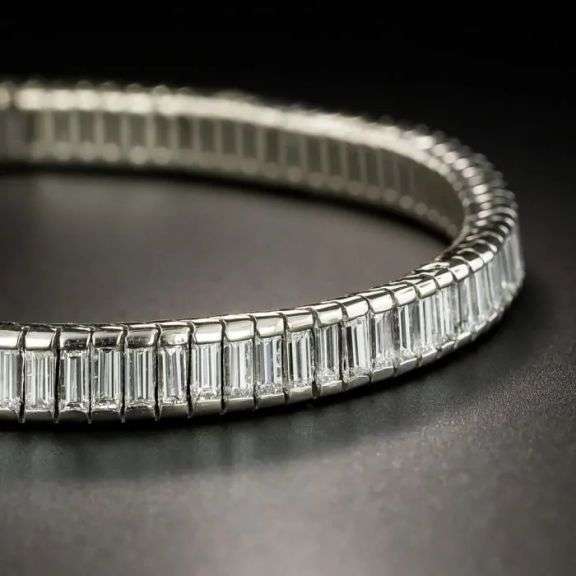 Sparkling 7.8 Ct White Gold Plated Tennis Bracelet