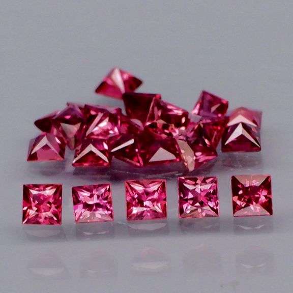 Radiant princess cut! Untreated! 2.04ct Sapphire set!