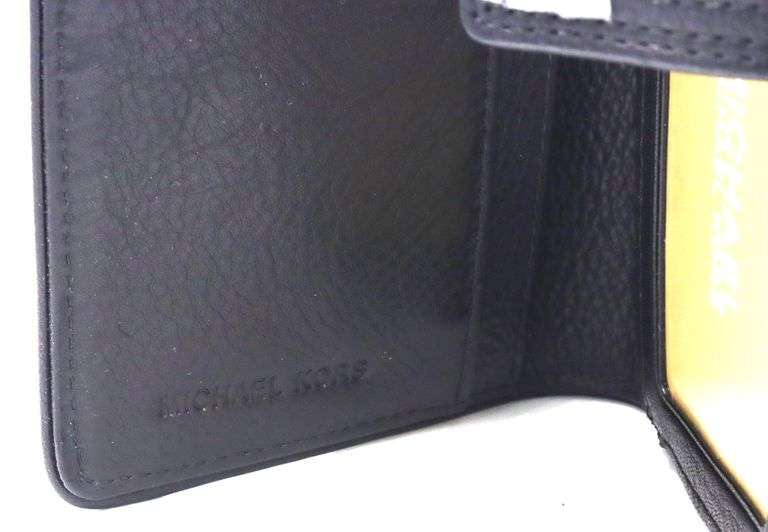 Micheal Kors two tone black and grey leather Harness wallet