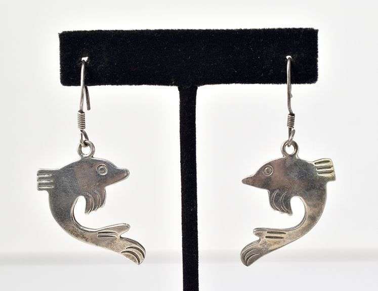 Fish Dangle Earrings in Sterling Silver