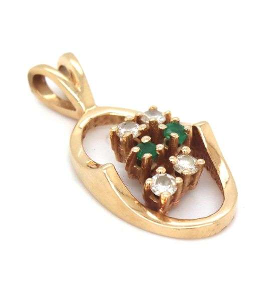 Tasteful 14K YG Emerald & Diamond Pendant