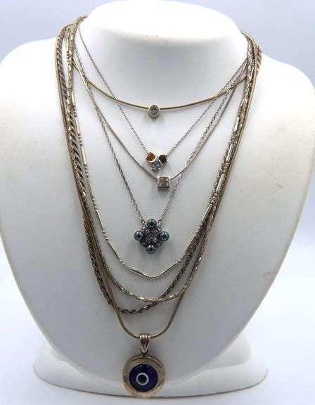 Group of 8 vintage 925 sterling silver necklaces