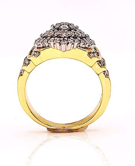 Dazzling 14 Kt Yellow Gold Plated 2.65 Ctw Lab Simulated Diamond Ring