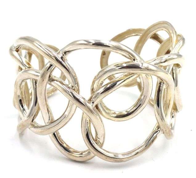 Lot of Vintage 925 sterling silver jewelry