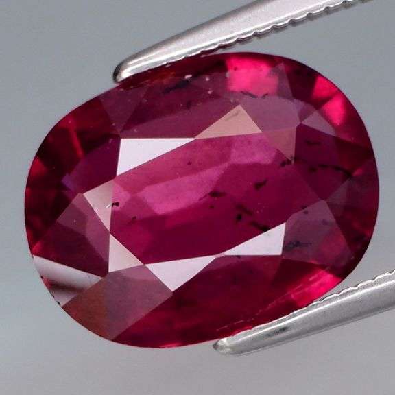 Ravishing 4.33ct black cherry red Rhodolite Garnet