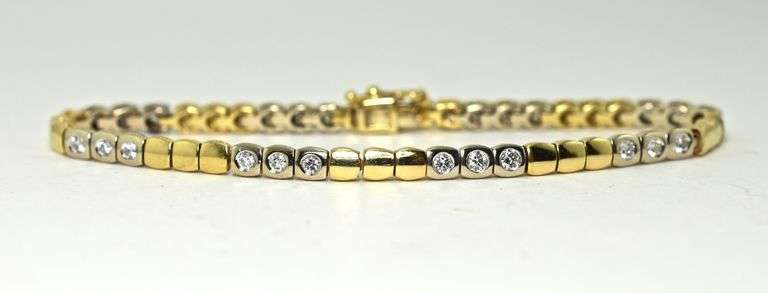 Beautifully Made Flush-Set 18K Diamond Bracelet