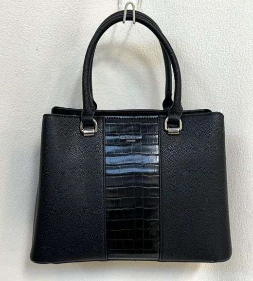 New Style Hand Bag by David Jones-Paris