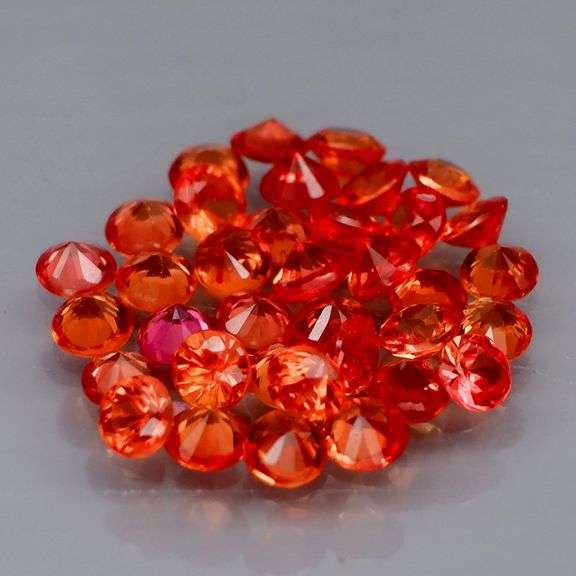 Intense! 2.84ct true Mandarin orange Sapphire set!!!