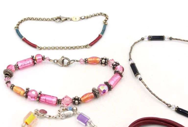 Group lot of 8 vintage 925 sterling silver beads bracelets