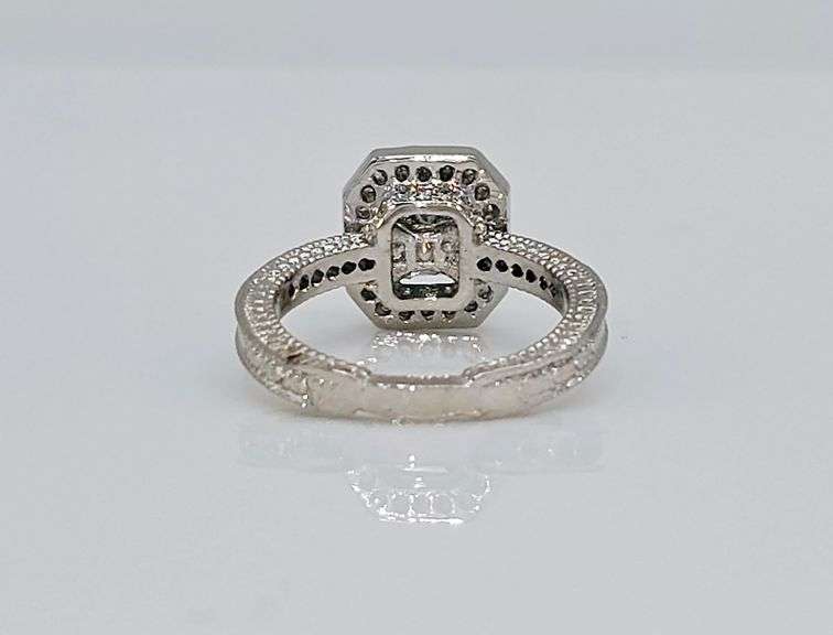 14 Kt White Gold Plated 2.65 Ct Lab Simulated Paraiba Tourmaline Diamond Ring