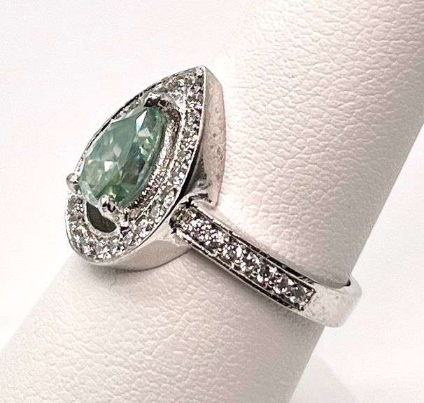 14 Kt White Gold Plated 2.15 Ct Lab Simulated Paraiba Diamond Ring