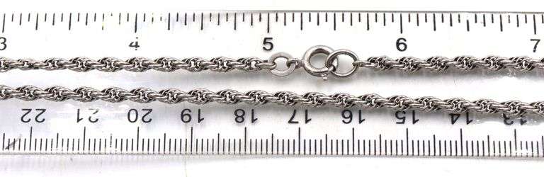 Group lot of 6 vintage 925 sterling silver necklaces