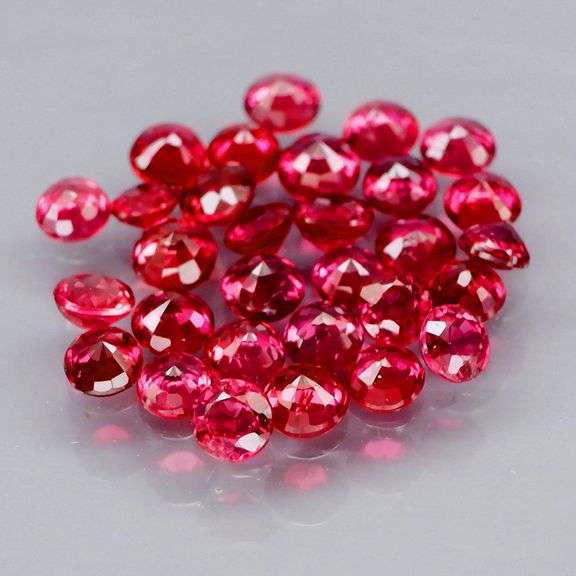 Top red! Untreated! Diamond cut! 2.39ct Ruby set!!!