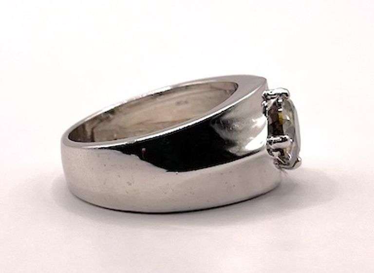 Impressive 2.35 Ct Ice White Lab Simulated Diamond Ring