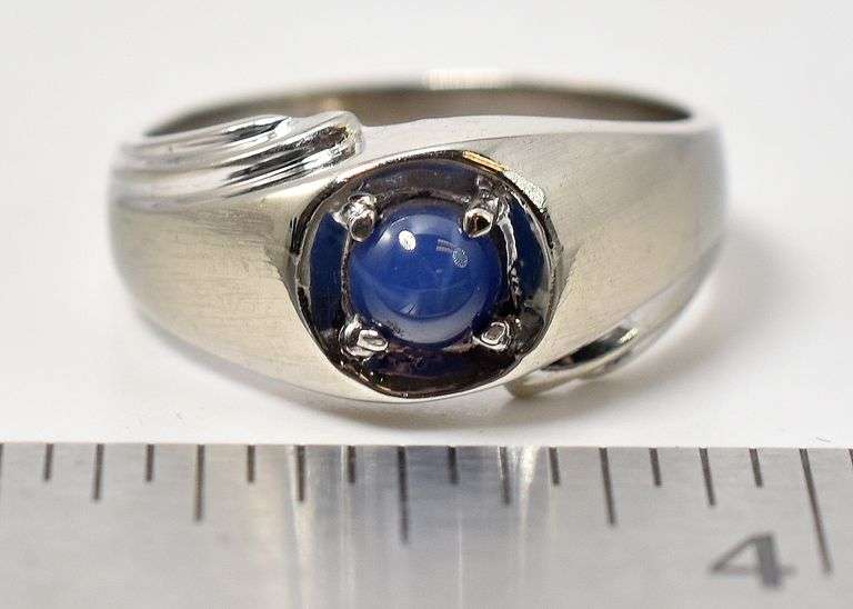 Wonderful 10K White Gold Star Sapphire Gemstone Ring