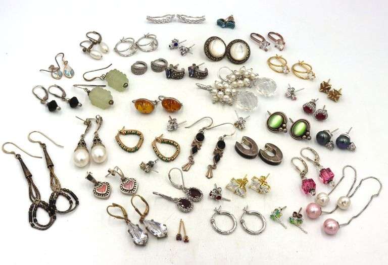 Group lot of Vintage 925 sterling silver earrings
