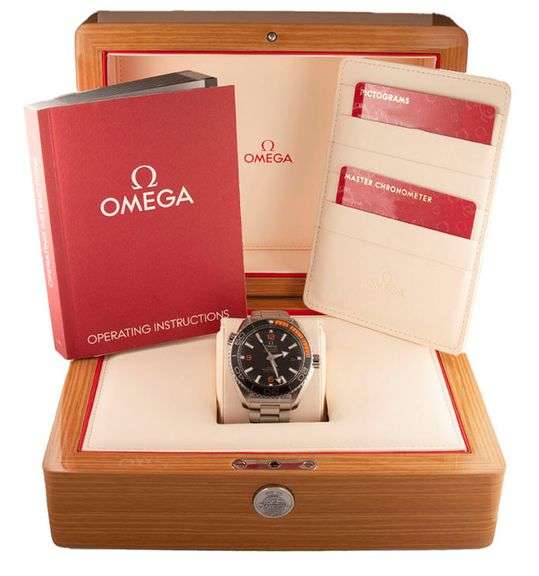 Omega Seamaster Planet Ocean 600M, 44mm, Black Dial, Stainless Steel Men’s Watch