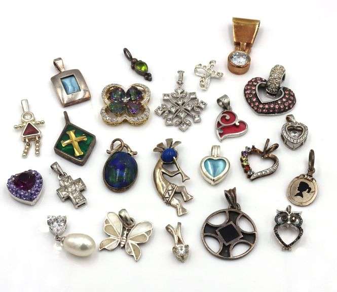 Group lot of Vintage 925 sterling silver pendants
